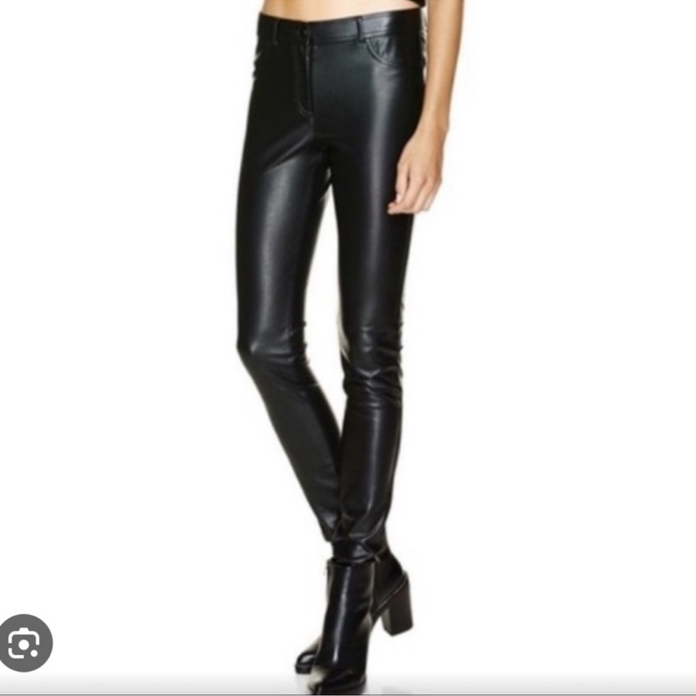 Aritzia Wilfred Faux Leather Skinny Black Pants size 4